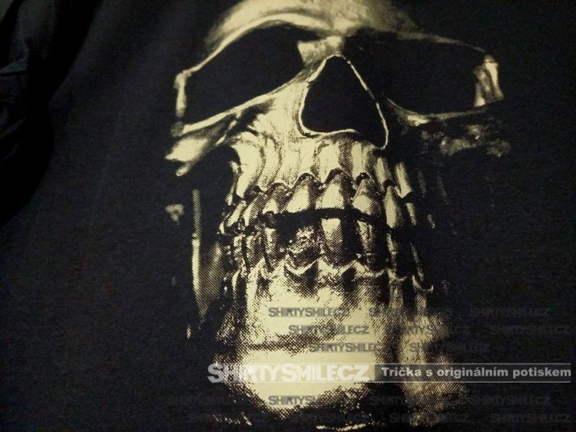 Tričko s lebkou - Střih: unisex, Barva: černá, Velikost: M