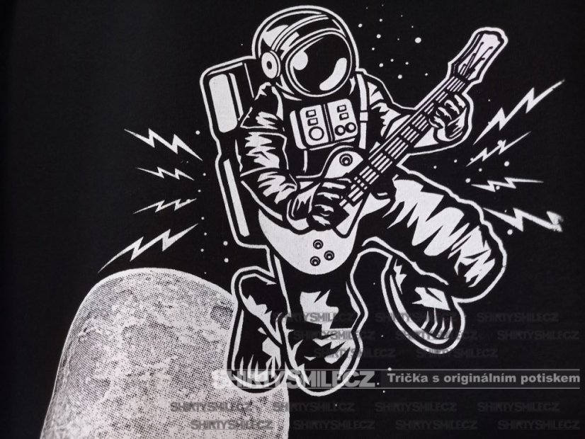 Tričko Rock na Měsíci detail potisku reálná fotografie